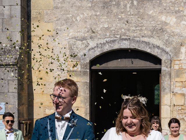 Le mariage de Valentin et Charlotte à Plaimpied-Givaudins, Cher 9