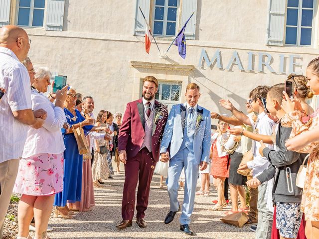 Le mariage de Julien et Cyril à Apremont, Vendée 8
