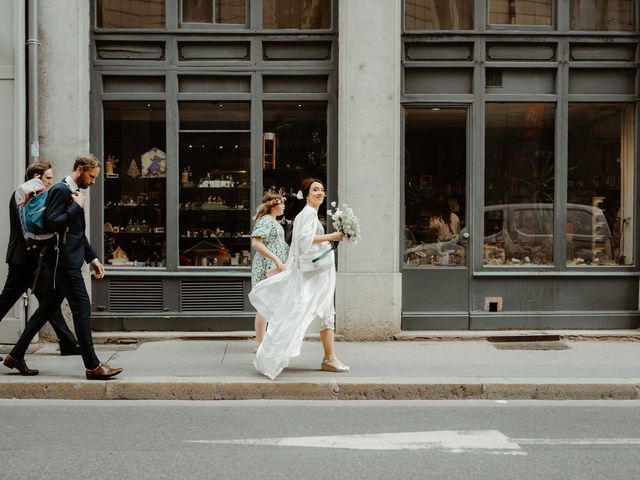 Le mariage de Emmanuel et Camille à Fleurie, Rhône 9