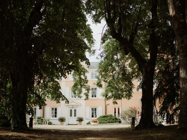 Le mariage de Emmanuel et Camille à Fleurie, Rhône 19