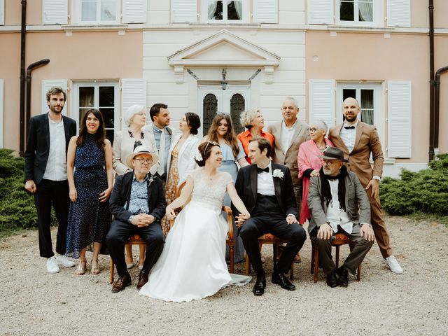 Le mariage de Emmanuel et Camille à Fleurie, Rhône 28