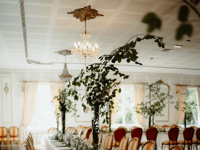 Le mariage de Emmanuel et Camille à Fleurie, Rhône 33