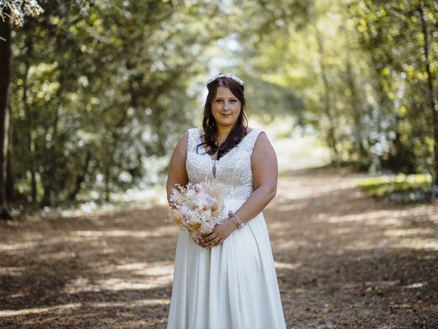 Le mariage de Maxime et Justine à Landelles, Eure-et-Loir 6