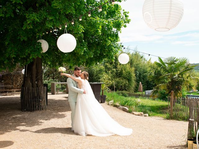 Le mariage de Damien et Coline à Saint-Romain-de-Jalionas, Isère 5