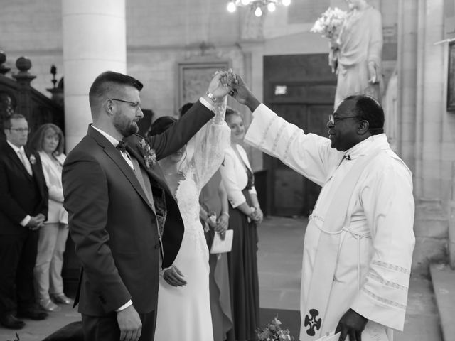 Le mariage de Louis et Anne Laure à Saint-Saëns, Seine-Maritime 44