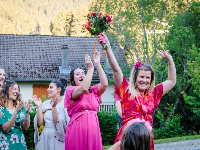Le mariage de Victor et Julie à Le Haut-Bréda, Isère 29
