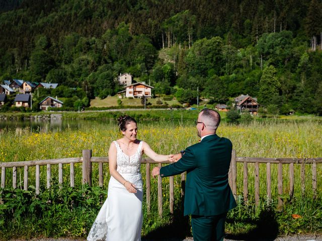 Le mariage de Victor et Julie à Le Haut-Bréda, Isère 54