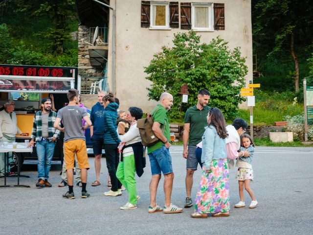Le mariage de Victor et Julie à Le Haut-Bréda, Isère 92