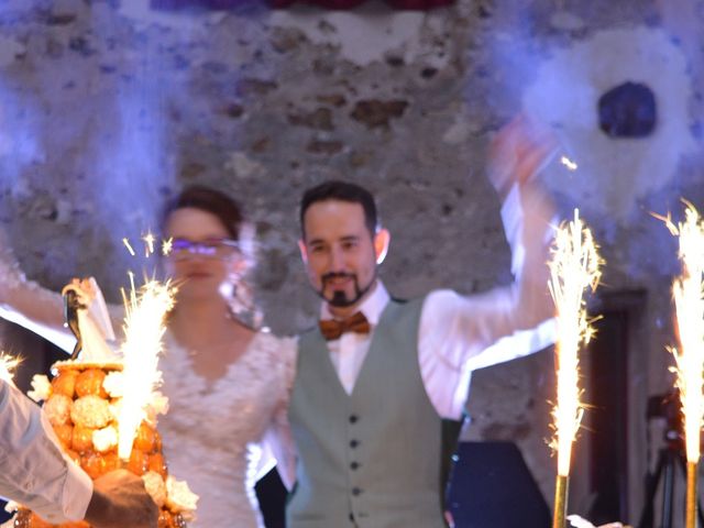 Le mariage de Romain  et Justine à Jouy-le-Châtel, Seine-et-Marne 3