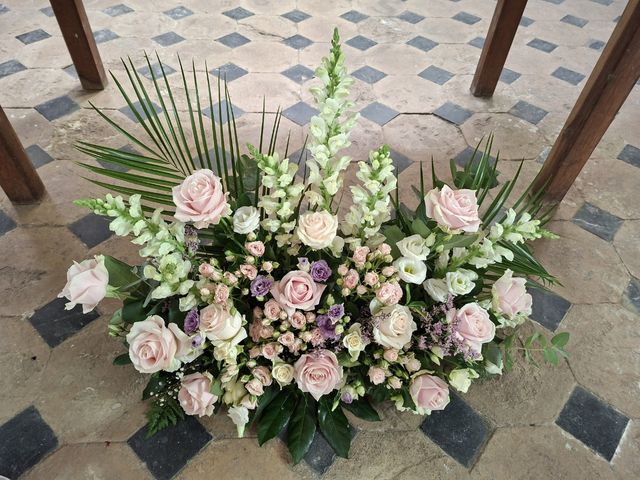 Le mariage de Romain  et Justine à Jouy-le-Châtel, Seine-et-Marne 6