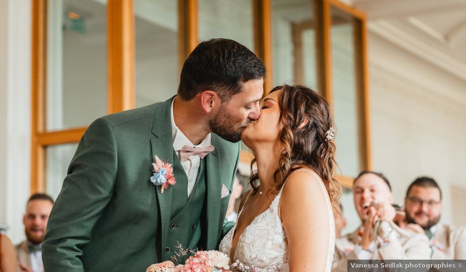 Le mariage de Benjamin et Marine à Urzy, Nièvre
