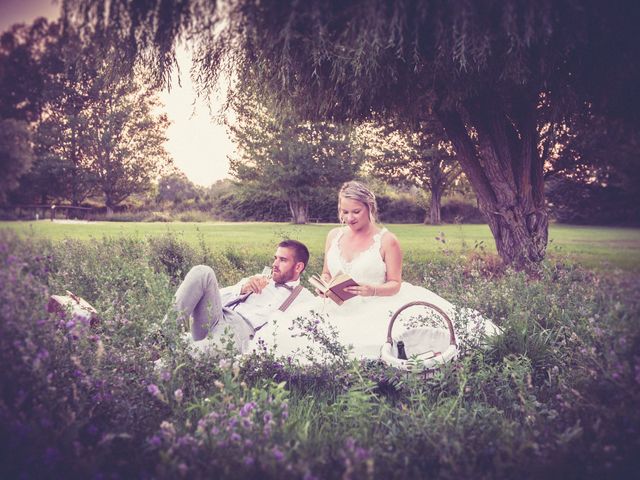 Le mariage de Vincent et Jessica à Grambois, Vaucluse 19