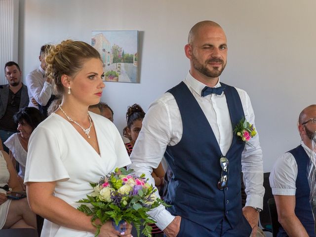 Le mariage de Jeason et Camille à Atur, Dordogne 14