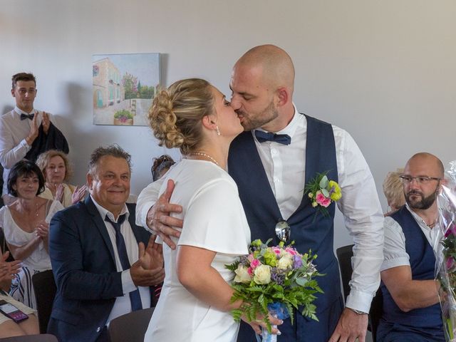 Le mariage de Jeason et Camille à Atur, Dordogne 15