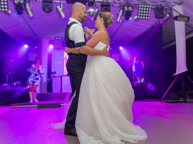 Le mariage de Jeason et Camille à Atur, Dordogne 35