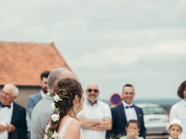 Le mariage de Maxime et Amélie à Montluçon, Allier 12