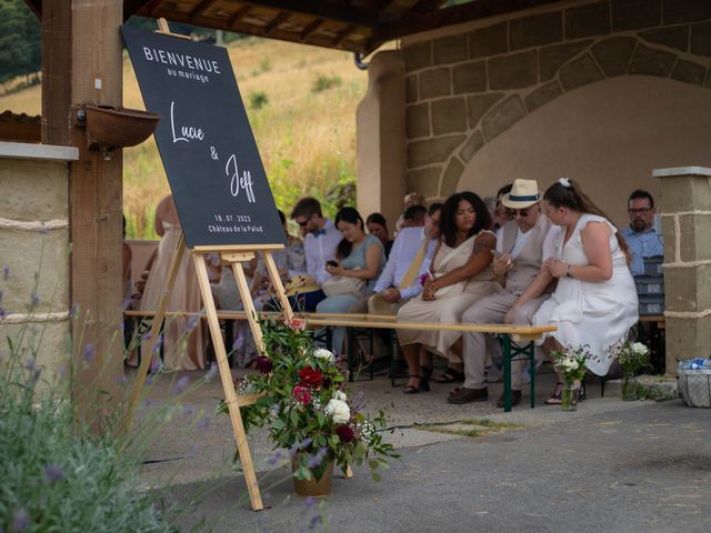 Le mariage de Jeff et Lucie à Moye, Haute-Savoie 35