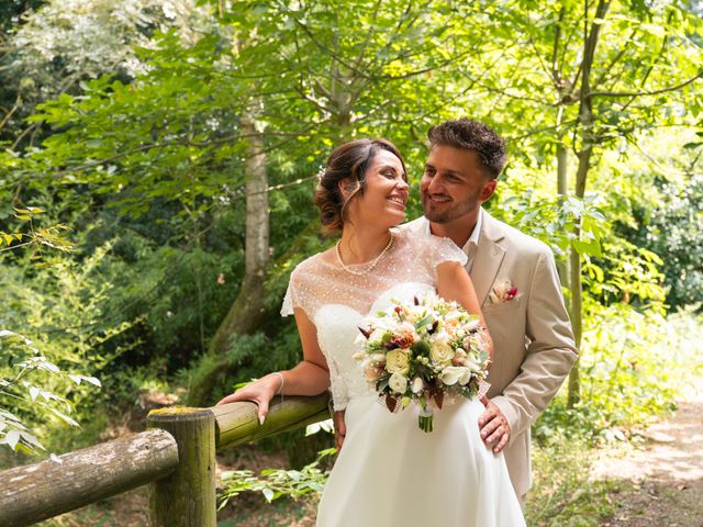 Le mariage de Alexandre et Laura à Léguevin, Haute-Garonne 12