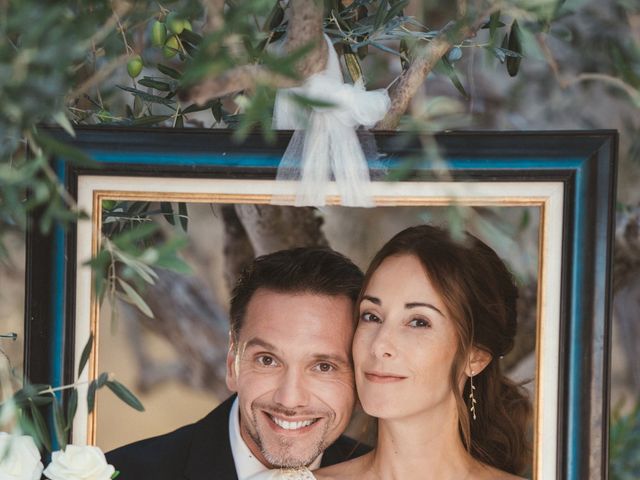 Le mariage de Romain et Loide à Montpellier, Hérault 16