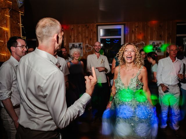 Le mariage de Manuel et Morgane à Le Haut-Bréda, Isère 17