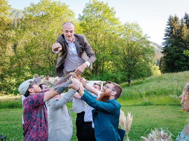Le mariage de Manuel et Morgane à Le Haut-Bréda, Isère 28