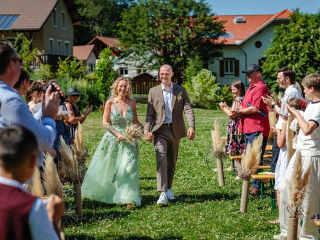 Le mariage de Manuel et Morgane à Le Haut-Bréda, Isère 40