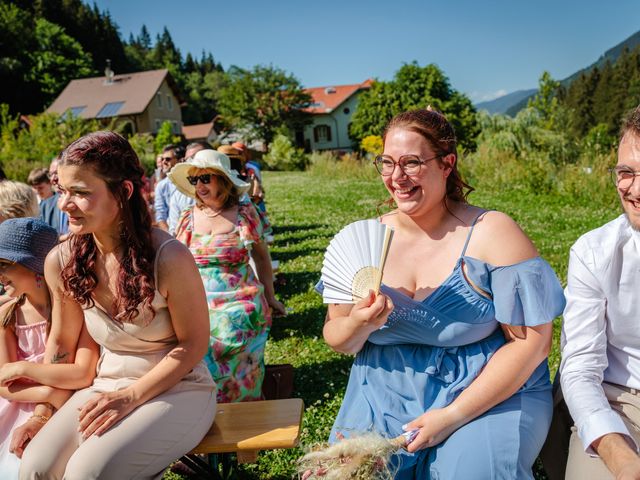 Le mariage de Manuel et Morgane à Le Haut-Bréda, Isère 43