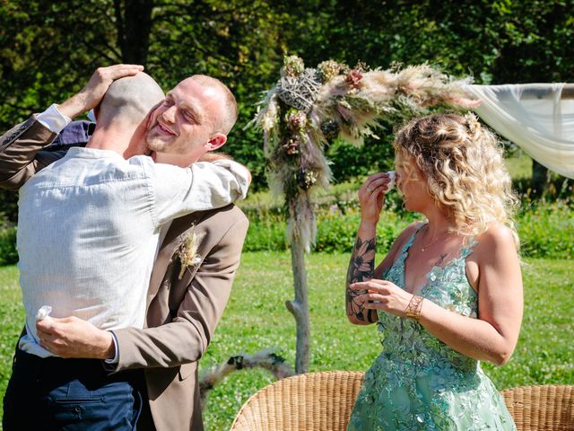 Le mariage de Manuel et Morgane à Le Haut-Bréda, Isère 48