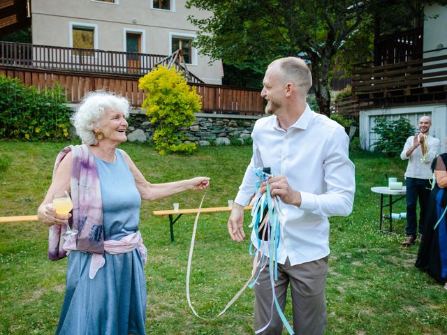Le mariage de Manuel et Morgane à Le Haut-Bréda, Isère 86
