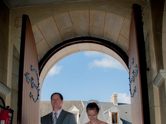 Le mariage de Ludovic et Charlène à Condé-sur-Sarthe, Orne 10