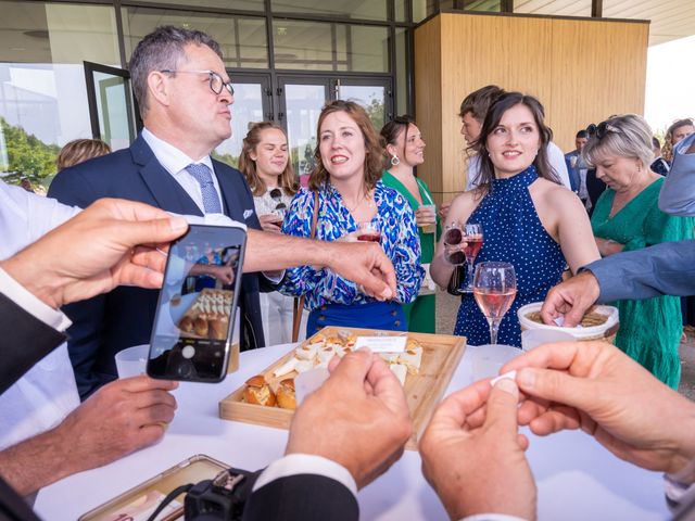 Le mariage de Julien et Céline à Camors, Morbihan 15