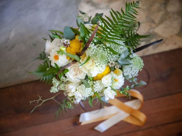 Le mariage de Julien et Patricia à Saint-Laurent-de-Chamousset, Rhône 8