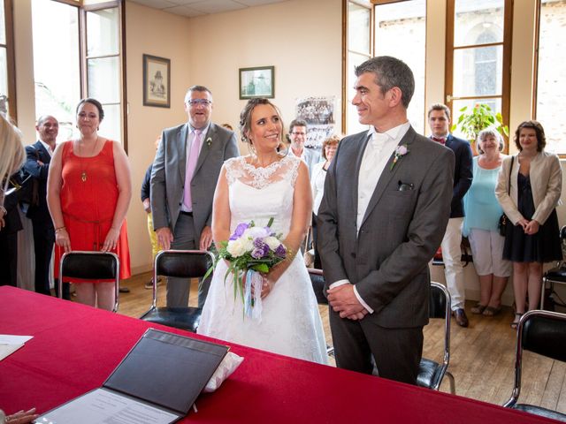 Le mariage de Loïc et Stéphanie à Saint-Salvadour, Corrèze 19