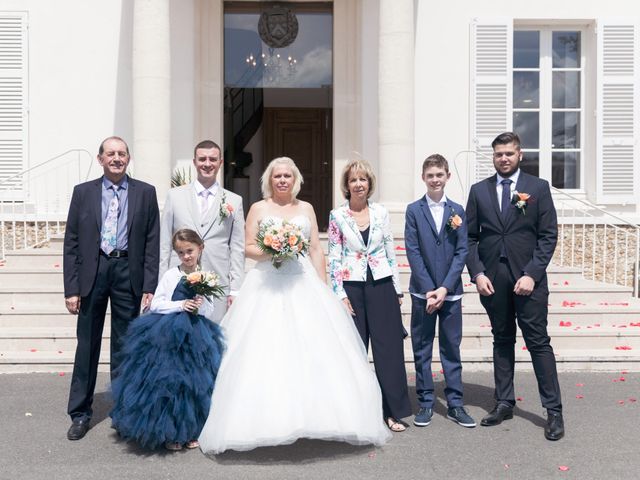 Le mariage de Loïc et Claire à La Chapelle-Gauthier, Seine-et-Marne 31