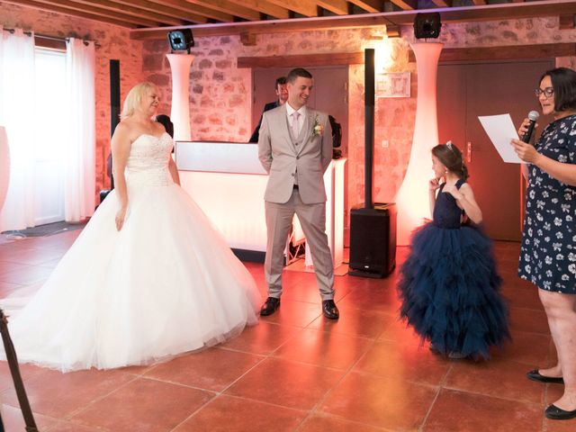 Le mariage de Loïc et Claire à La Chapelle-Gauthier, Seine-et-Marne 74