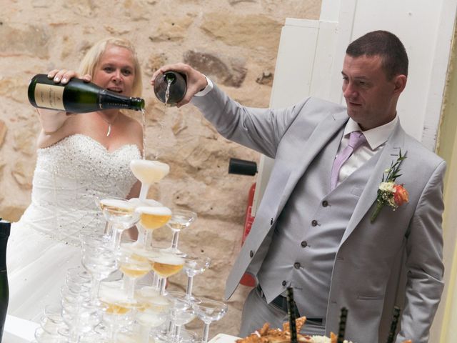 Le mariage de Loïc et Claire à La Chapelle-Gauthier, Seine-et-Marne 83