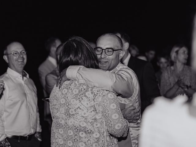 Le mariage de Jérome et Claire à Dixmont, Yonne 10