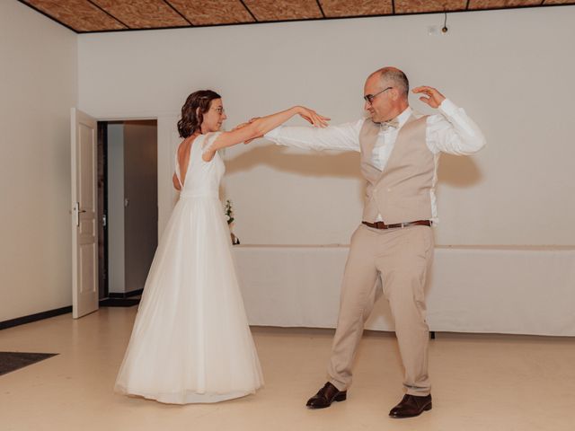 Le mariage de Jérome et Claire à Dixmont, Yonne 12
