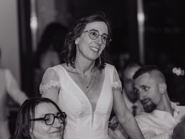 Le mariage de Jérome et Claire à Dixmont, Yonne 15