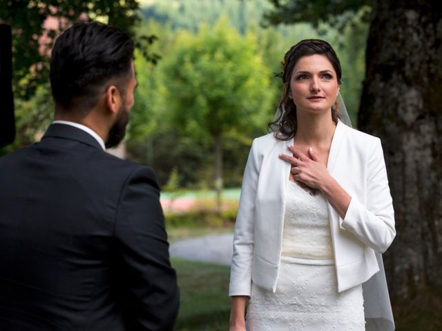 Le mariage de Gustavo et Marion à Lalouvesc, Ardèche 13