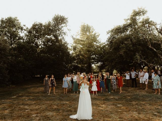 Le mariage de Vincent et Lucie à Saint-Pierre-de-Bat, Gironde 61