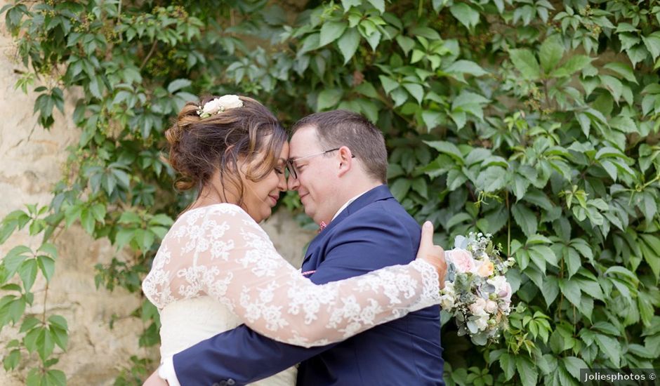 Le mariage de Cyril et Ghizlane à Autigny-la-Tour, Vosges