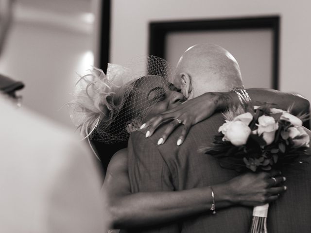 Le mariage de Abel et Aurélie à L&apos;Hay-les-Roses, Val-de-Marne 6