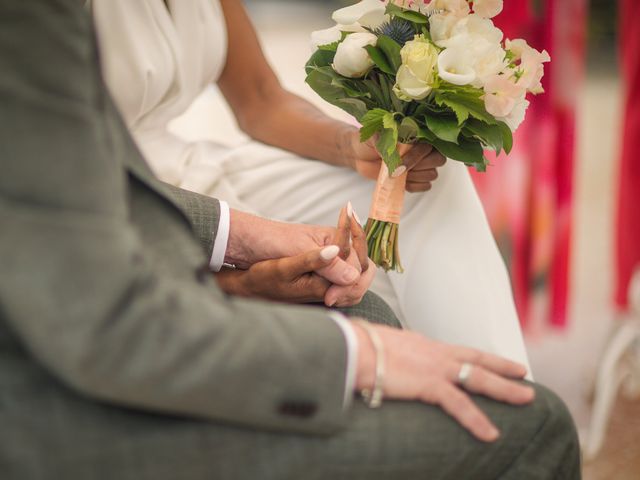 Le mariage de Abel et Aurélie à L&apos;Hay-les-Roses, Val-de-Marne 35