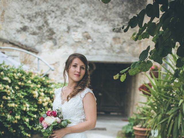 Le mariage de Rémi et Margot à Asnières-la-Giraud, Charente Maritime 12