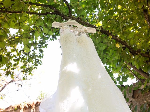 Le mariage de Tony et Céline à Yssingeaux, Haute-Loire 35