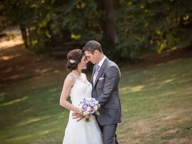 Le mariage de Tony et Céline à Yssingeaux, Haute-Loire 130