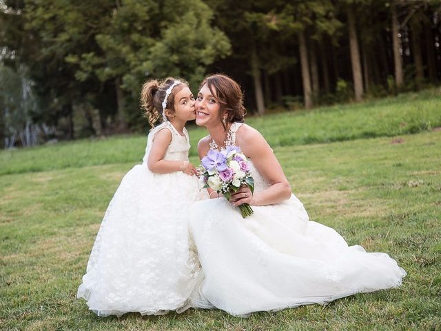 Le mariage de Tony et Céline à Yssingeaux, Haute-Loire 203