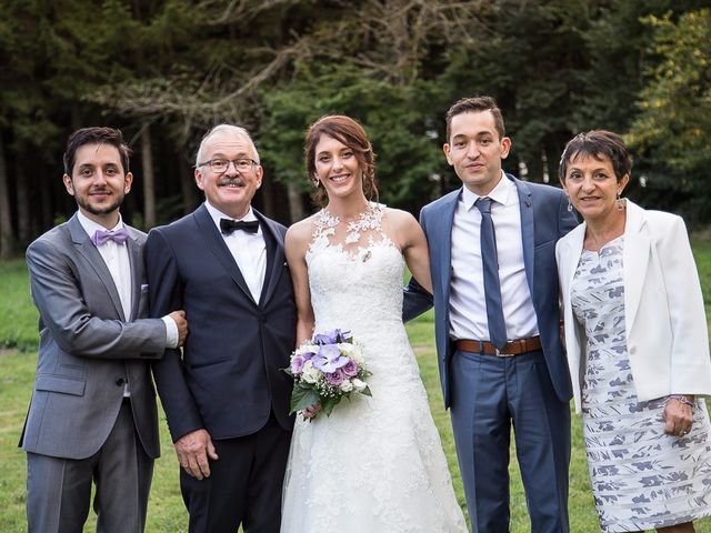 Le mariage de Tony et Céline à Yssingeaux, Haute-Loire 209