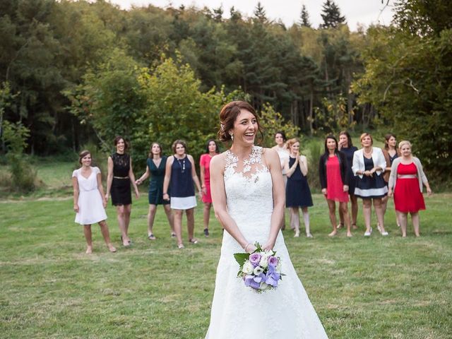 Le mariage de Tony et Céline à Yssingeaux, Haute-Loire 220